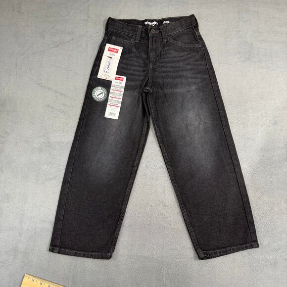 Wrangler Boys‎ Youth Black Loose Fit Denim Jeans Skater Adjust fit Waist NEW 8 R - Picture 1 of 10